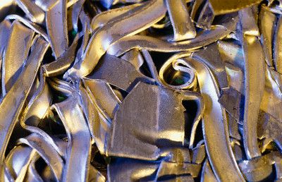 Sz&iacute;nesf&eacute;m felv&aacute;s&aacute;rl&aacute;s